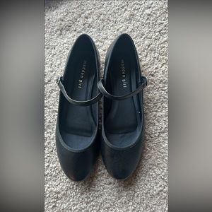 Madden Girl Black Ballet Flats with Buckled Strap Women’s Size 9